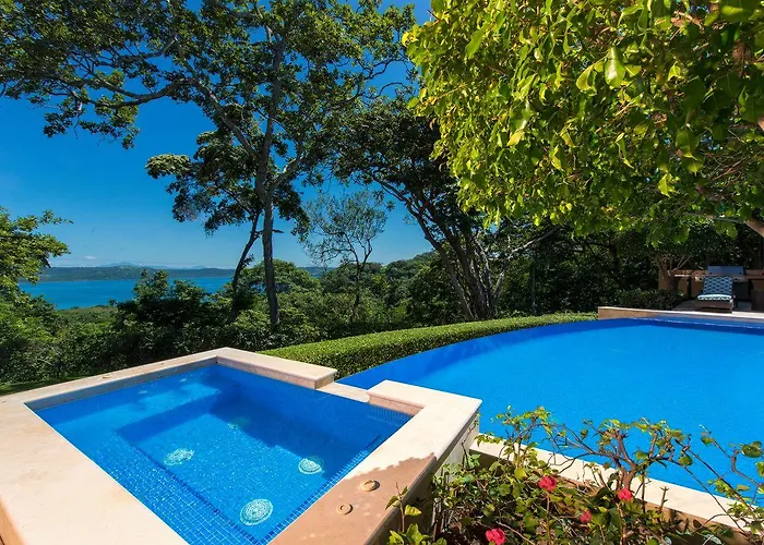 Hotel Papagayo Luxury