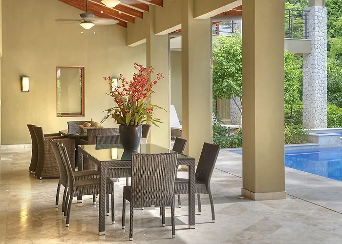 Papagayo Luxury Hotel