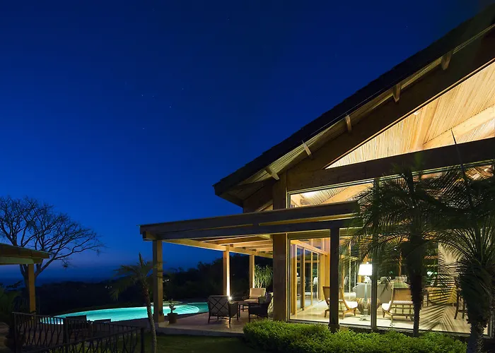 Hotel Papagayo Luxury 4*