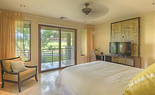 Papagayo Luxury Hotel 4*
